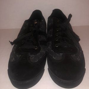 Louis Vuitton  Men Sneaker GO 1007